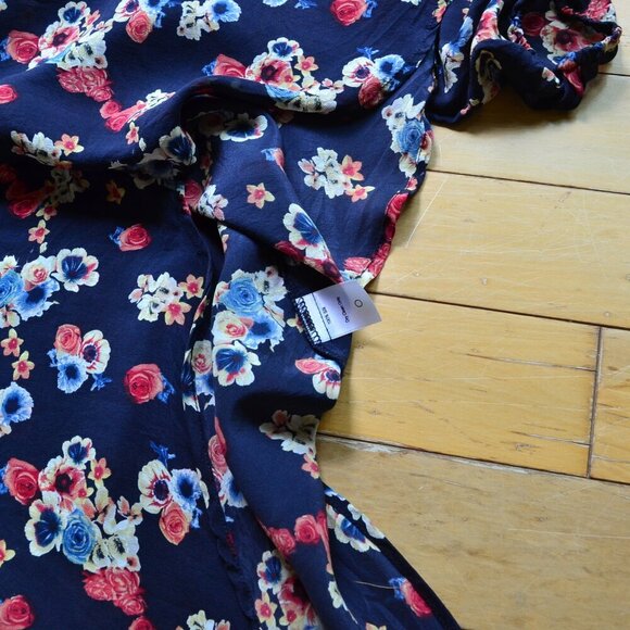 Amour Vert for Stitch Fix Floral Silk Blouse S - Picture 7 of 10
